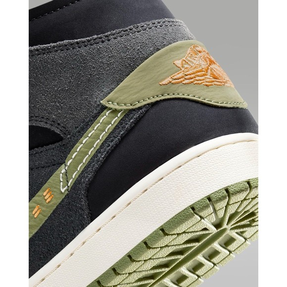 Nike Air Jordan 1 Mid SE Craft Anthracite Light Olive FD6817-003 Size 10.5 NIB!
